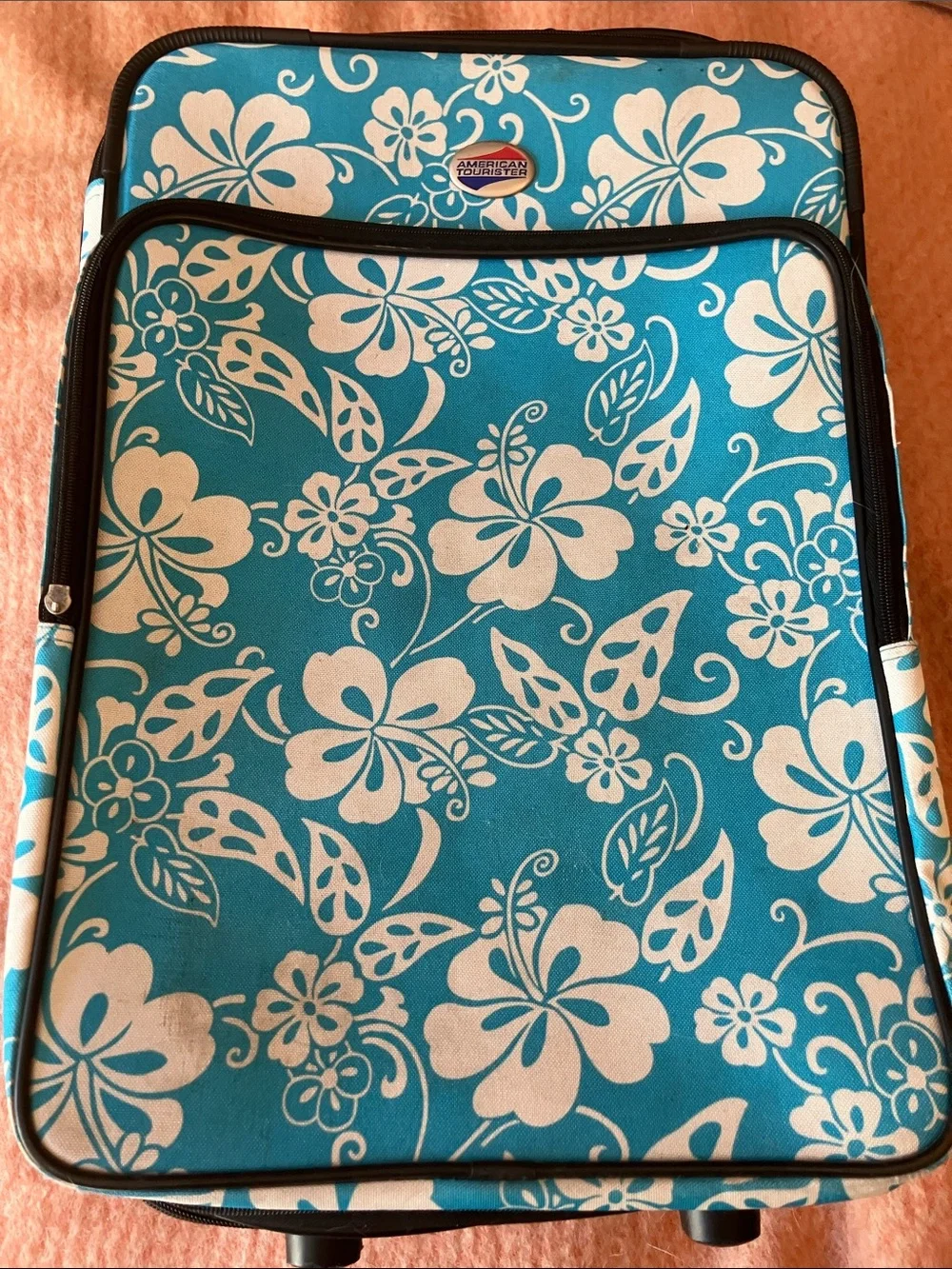 American Tourister blue hibiscus 20 x 14 x 9 small suitcase carryon